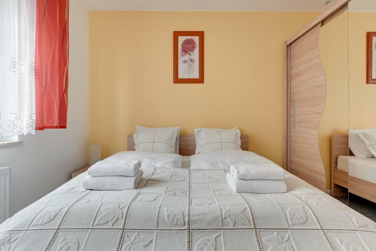Comfort Apartments Curie Sklodowskiej Gdynia Esterno foto